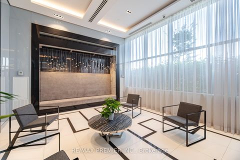 Photo 3 at 317 - 100 Eagle Rock Way, Rural Vaughan, Vaughan