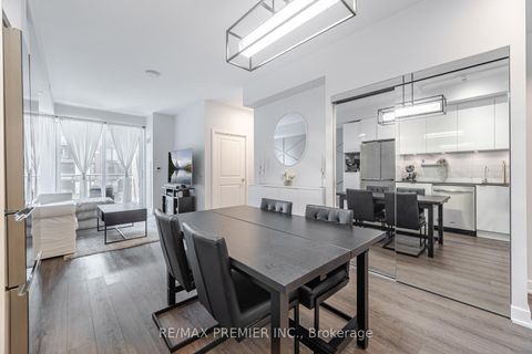 Photo 9 at 317 - 100 Eagle Rock Way, Rural Vaughan, Vaughan