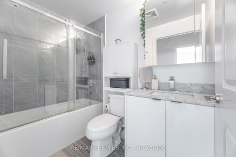 Photo 21 at 317 - 100 Eagle Rock Way, Rural Vaughan, Vaughan