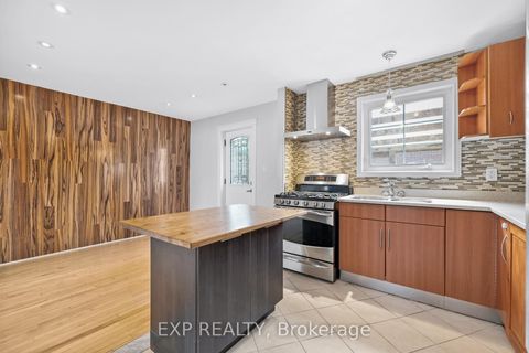 Photo 8 at 722 Weston Road, Smythe, Toronto