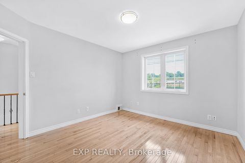 Photo 14 at 722 Weston Road, Smythe, Toronto