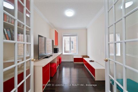 Photo 6 at 324 Chatfield Drive S, Vellore Village, Vaughan