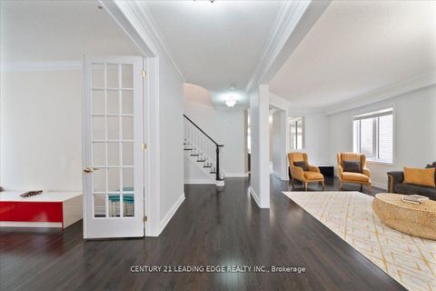 Photo 7 at 324 Chatfield Drive S, Vellore Village, Vaughan