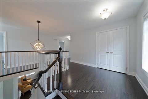 Photo 13 at 324 Chatfield Drive S, Vellore Village, Vaughan