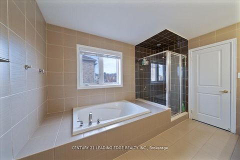 Photo 18 at 324 Chatfield Drive S, Vellore Village, Vaughan