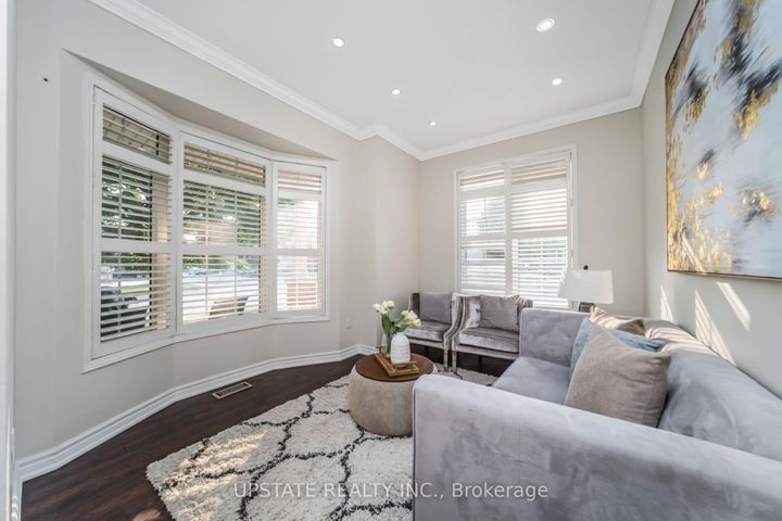 Photo 4 at 48 Clementine Drive, Bram West, Brampton