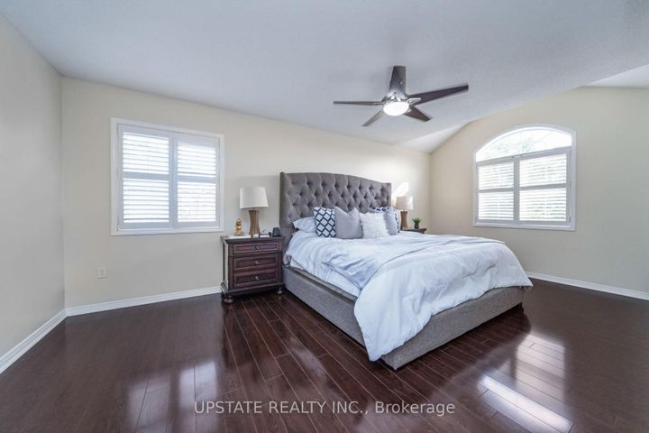 Photo 19 at 48 Clementine Drive, Bram West, Brampton