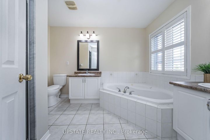Photo 21 at 48 Clementine Drive, Bram West, Brampton