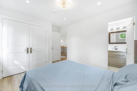 Photo 24 at 1409 Tansley Drive, WO West, Oakville
