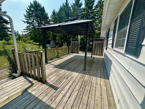 Photo 21 at 207 CHRISTOPHER Street, Stayner, Clearview