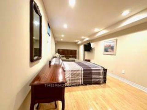 Photo 28 at 6 Carriage Lane, Branson, Toronto