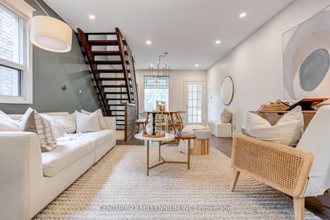 Photo 15 at 634 Woodbine Avenue, Woodbine Corridor, Toronto