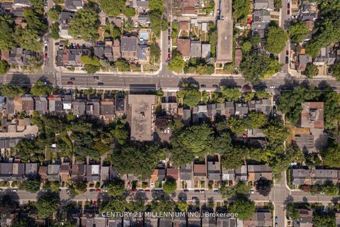 Photo 43 at 634 Woodbine Avenue, Woodbine Corridor, Toronto