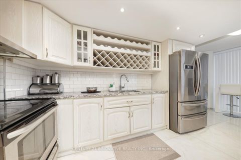 Photo 12 at 1004 - 10 Markbrook Lane, Jamestown, Toronto