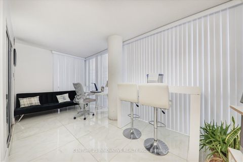 Photo 13 at 1004 - 10 Markbrook Lane, Jamestown, Toronto