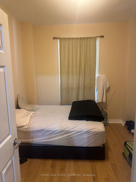 Photo 2 at 6 Ray Avenue, Mount Dennis, Toronto