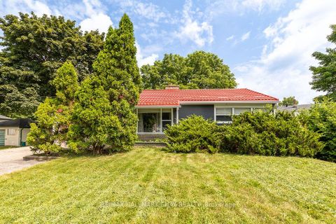 Photo 3 at 325 Innisfil Street, Allandale, Barrie