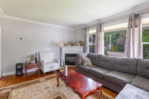Photo 9 at 325 Innisfil Street, Allandale, Barrie