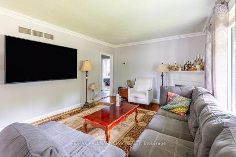 Photo 11 at 325 Innisfil Street, Allandale, Barrie