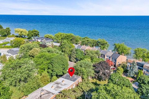 Photo 41 at 27 Tulip Street, BR Bronte, Oakville