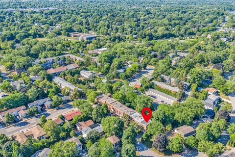 Photo 42 at 27 Tulip Street, BR Bronte, Oakville