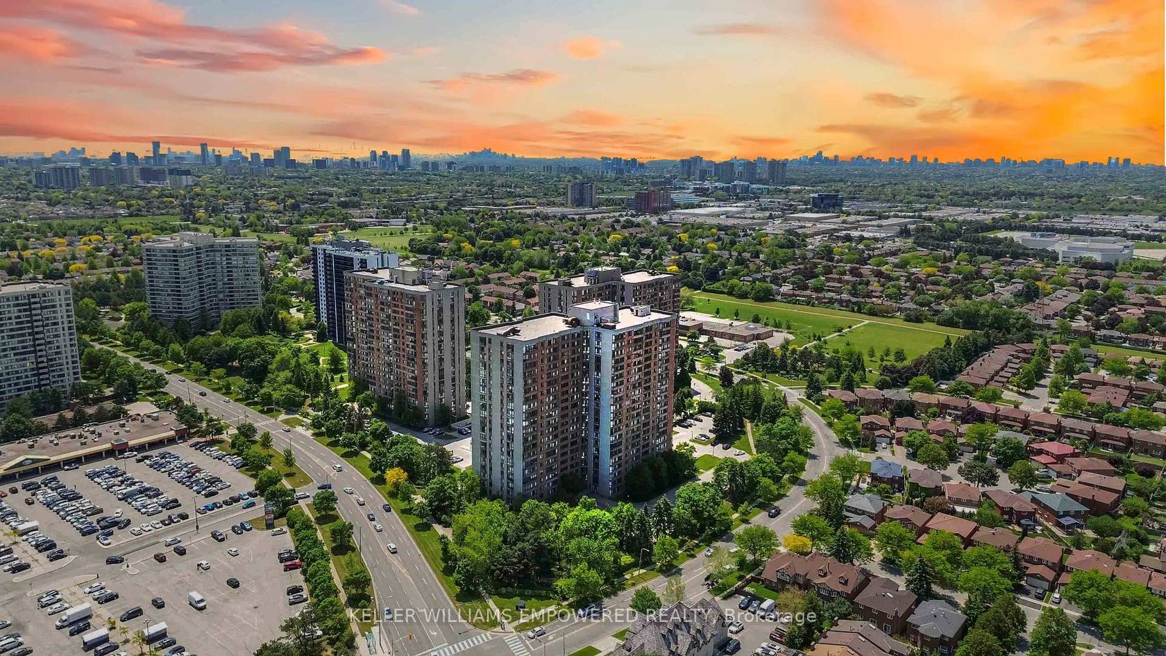 1831 - 25 Bamburgh Circle, Steeles, Toronto 