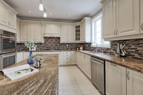 Photo 10 at 10 Bluff Trail, Nobleton, King