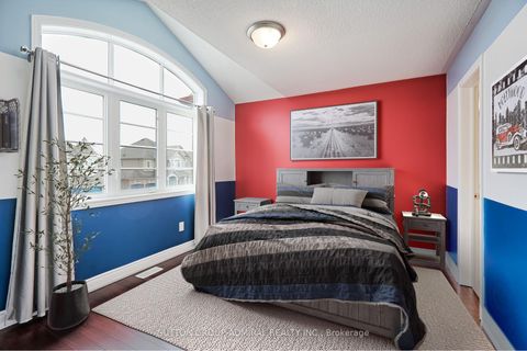 Photo 23 at 10 Bluff Trail, Nobleton, King