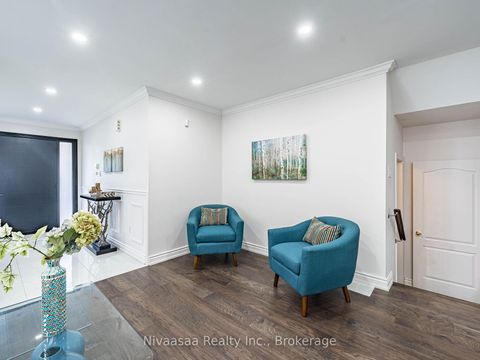 Photo 5 at 155 Castle Park Boulevard, Sonoma Heights, Vaughan