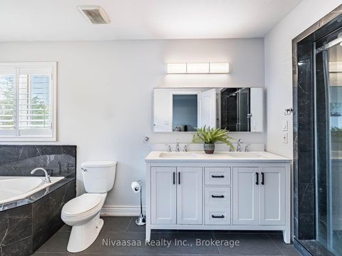 Photo 23 at 155 Castle Park Boulevard, Sonoma Heights, Vaughan
