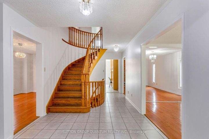 Photo 1 at 4504 HAYDOCK PARK Drive, Central Erin Mills, Mississauga