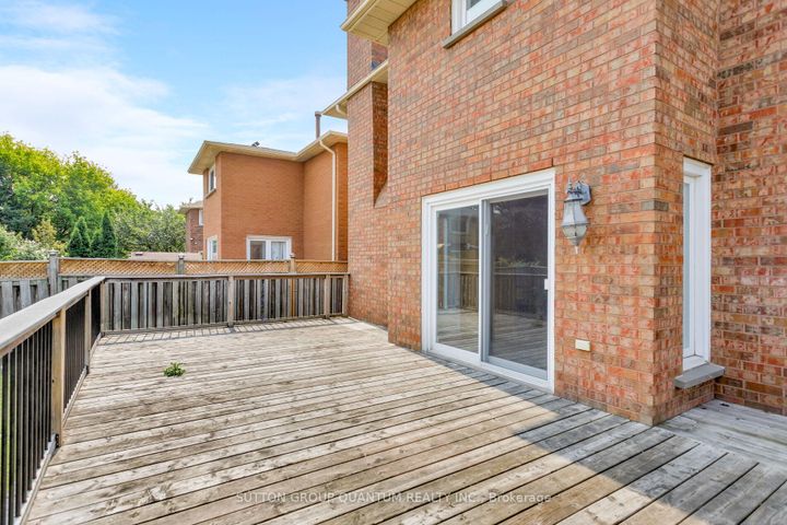 Photo 17 at 4504 HAYDOCK PARK Drive, Central Erin Mills, Mississauga