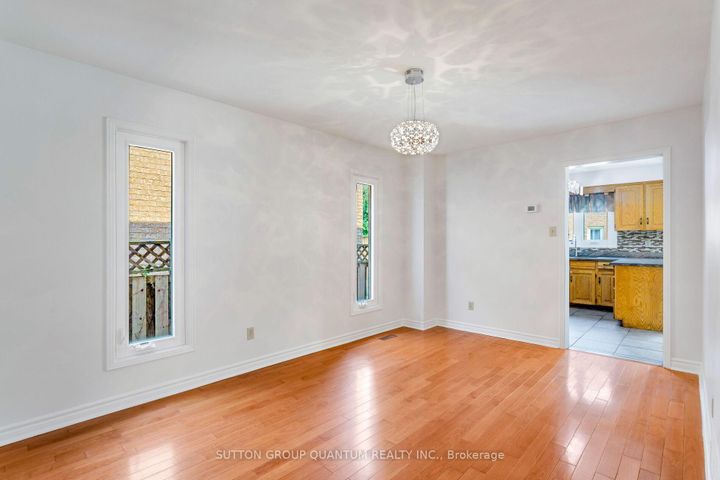 Photo 22 at 4504 HAYDOCK PARK Drive, Central Erin Mills, Mississauga