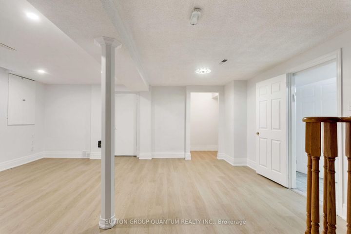 Photo 35 at 4504 HAYDOCK PARK Drive, Central Erin Mills, Mississauga