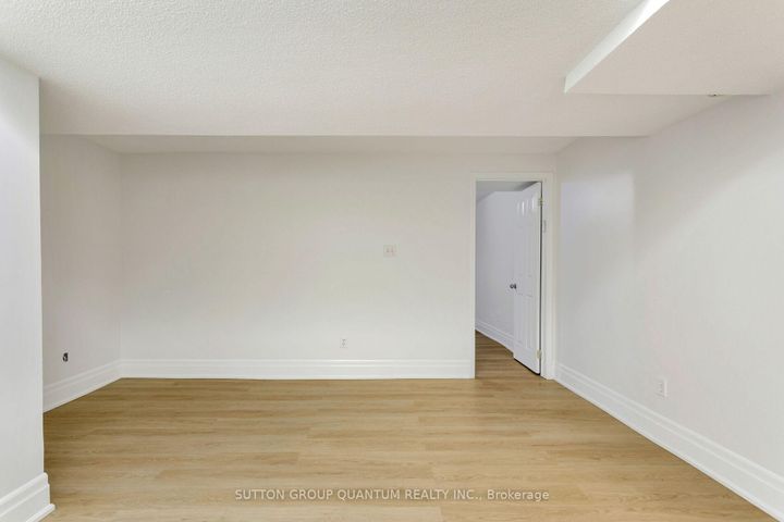 Photo 38 at 4504 HAYDOCK PARK Drive, Central Erin Mills, Mississauga