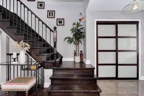 Photo 2 at 1359 Ridgebank Drive, WT West Oak Trails, Oakville