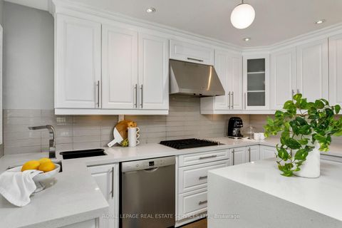 Photo 16 at 1359 Ridgebank Drive, WT West Oak Trails, Oakville