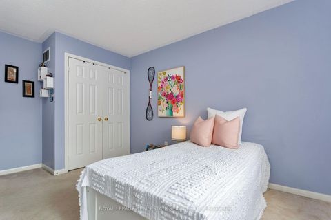 Photo 26 at 1359 Ridgebank Drive, WT West Oak Trails, Oakville