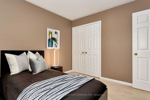 Photo 29 at 1359 Ridgebank Drive, WT West Oak Trails, Oakville