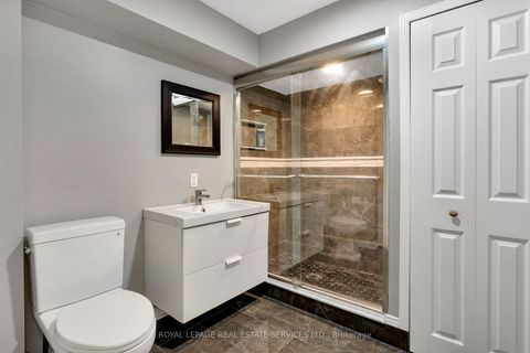 Photo 32 at 1359 Ridgebank Drive, WT West Oak Trails, Oakville
