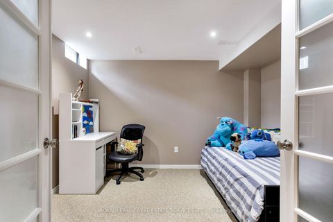 Photo 36 at 1359 Ridgebank Drive, WT West Oak Trails, Oakville