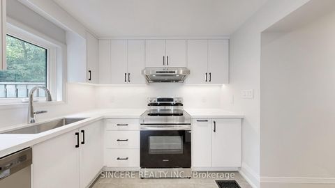 Photo 15 at 123 Lawrence Avenue W, Lawrence Park North, Toronto