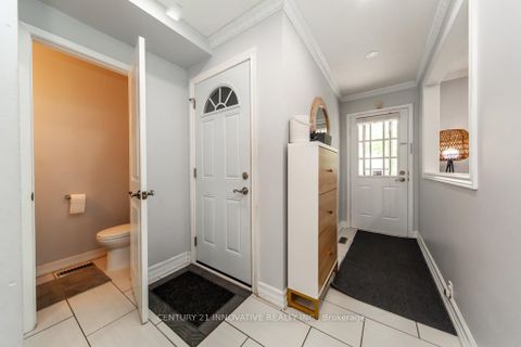 Photo 4 at 79 Mcknight Drive, Malvern, Toronto