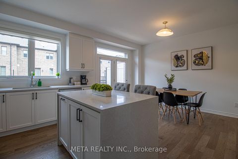 Photo 11 at 1359 William Halton Parkway, NW Northwest, Oakville