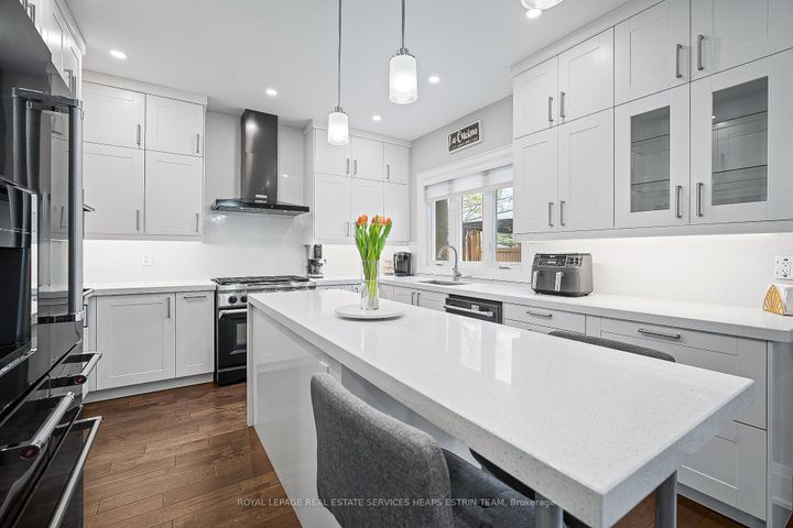 Photo 15 at 7 Forest Path Court, Beaumonde Heights, Toronto