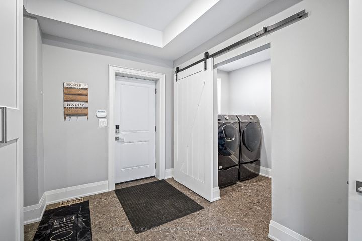 Photo 16 at 7 Forest Path Court, Beaumonde Heights, Toronto