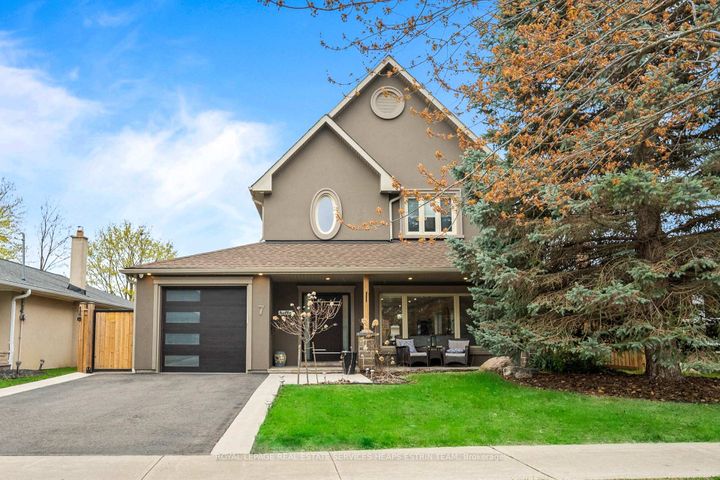 Photo 38 at 7 Forest Path Court, Beaumonde Heights, Toronto
