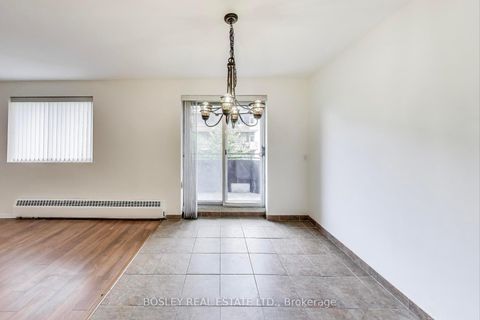 Photo 7 at 304 - 800 Kennedy Road, Ionview, Toronto