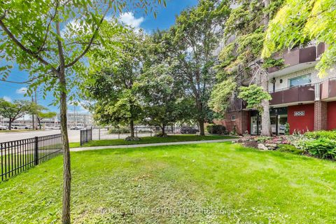 Photo 27 at 304 - 800 Kennedy Road, Ionview, Toronto