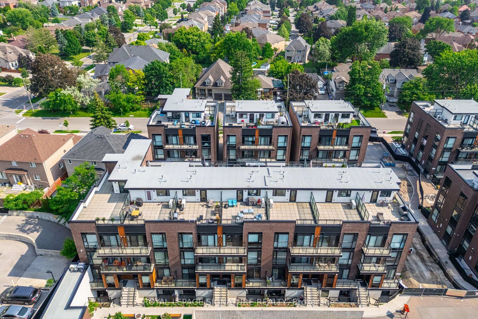 D-603 - 5289 Highway 7, Vaughan Grove, Vaughan 